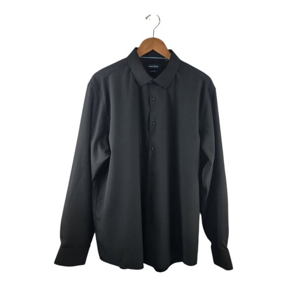 Men's Matte Black Nautica Button Down Shirt Size XL 17 1/2 34/35 - Picture 1 of 3